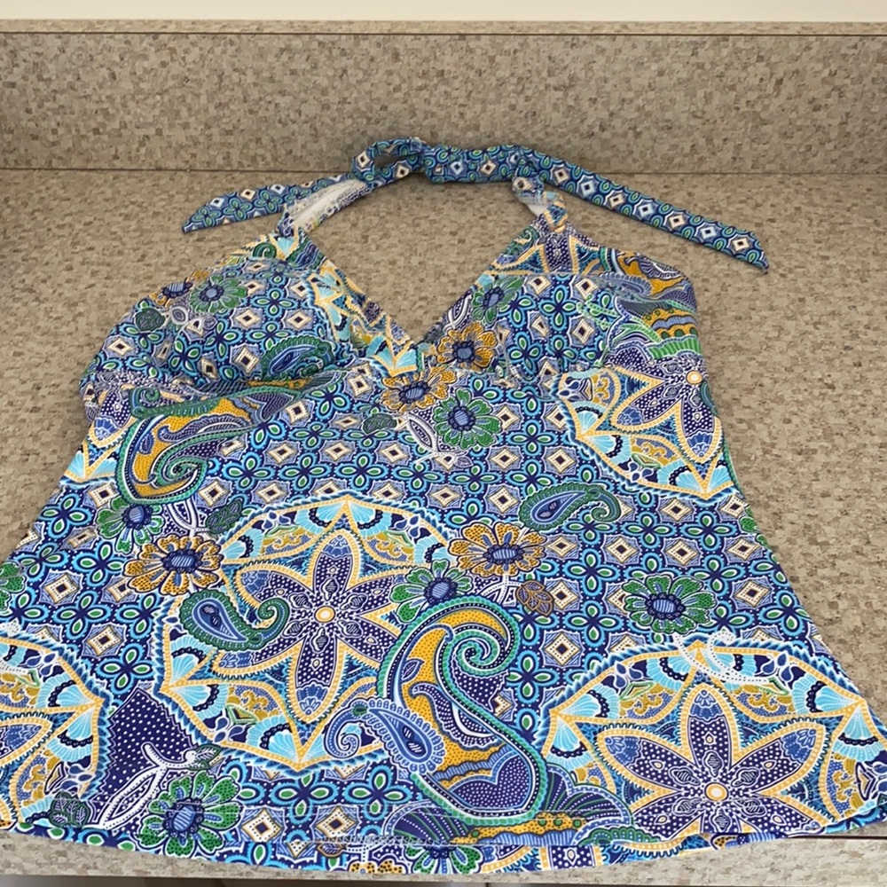 3 pieces- Athleta bikini bottom/top & tankini sz M